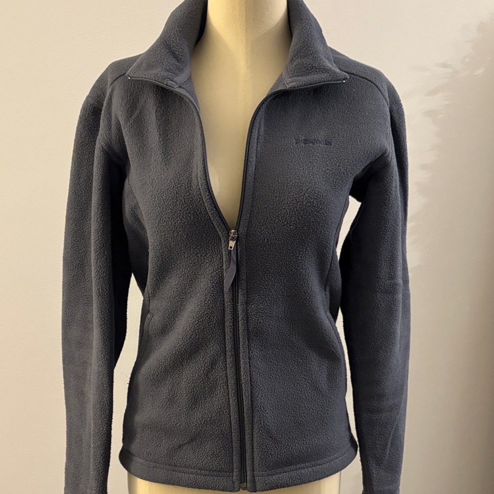 Patagonia Women's Dark Gray blue Fleece Jacket